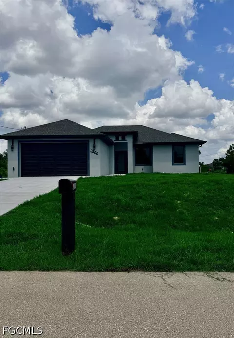2800 Anita Ave N, Lehigh Acres, FL 33971