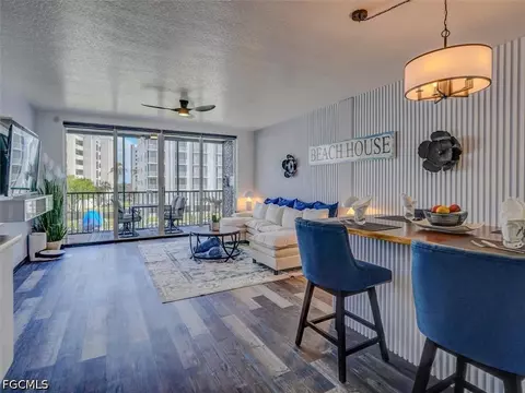 4431 Bay Beach Ln #522, Fort Myers Beach, FL 33931