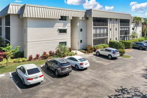 Exterior - 788 Park Shore Dr #E20, Naples, FL 34103 photo 6 of 6