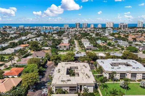 View/Area - 788 Park Shore Dr #E20, Naples, FL 34103 photo 1 of 6
