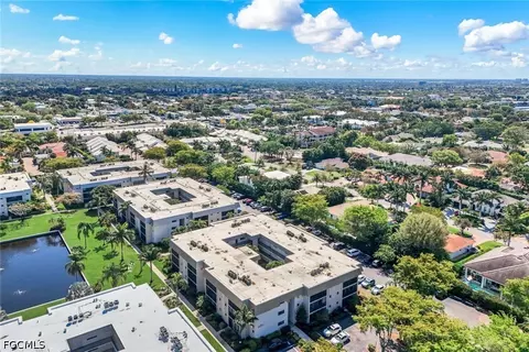 View/Area - 788 Park Shore Dr #E20, Naples, FL 34103 photo 6 of 6