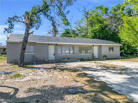 55325534 Seventh Ave, Fort Myers, FL 33907