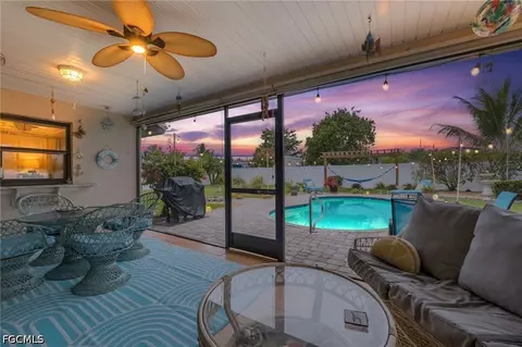 1022 SE 17th Ave, Cape Coral, FL 33990