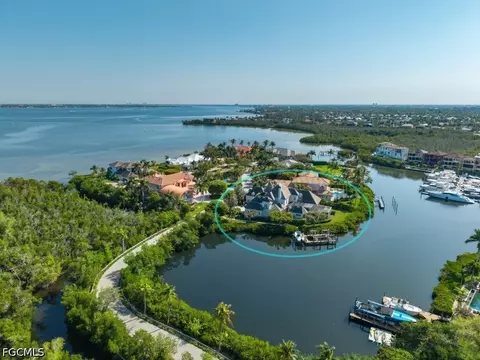 15771 Waite Island Dr, Fort Myers, FL 33908