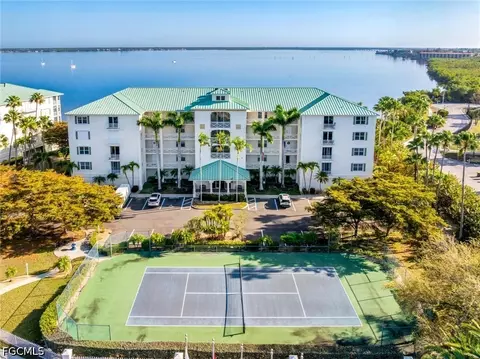 200 Harbor Walk Dr #354, Punta Gorda, FL 33950