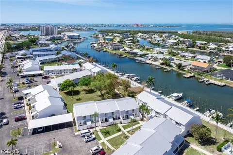 18034 San Carlos Blvd #103, Fort Myers Beach, FL 33931