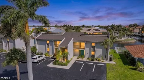 1423 Mediterranean Dr #C, Punta Gorda, FL 33950