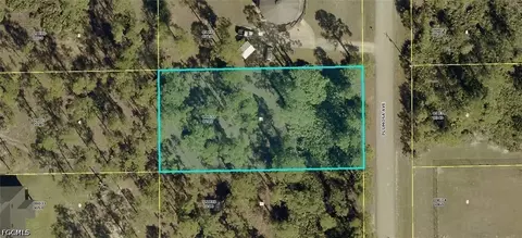1017 Plumosa Ave, Lehigh Acres, FL 33972