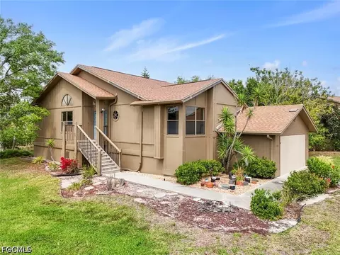 17719 Island Inlet Ct, Fort Myers, FL 33908