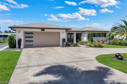 409 Tower Dr, Cape Coral, FL 33904