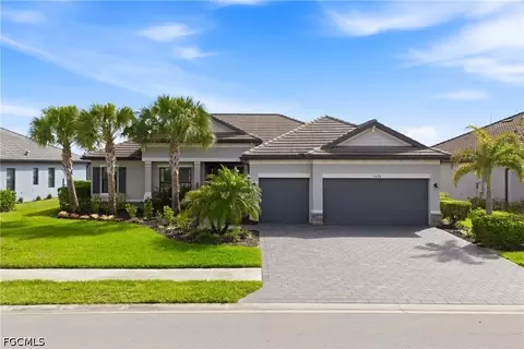 11674 Canopy Loop, Fort Myers, FL 33913