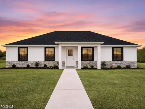 7644 19th Ter, Labelle, FL 33935