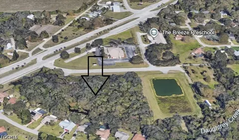 16470 B1 Daughtreys Creek Rd, North Fort Myers, FL 33917