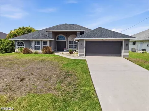 2105 SW 29th Ter, Cape Coral, FL 33914