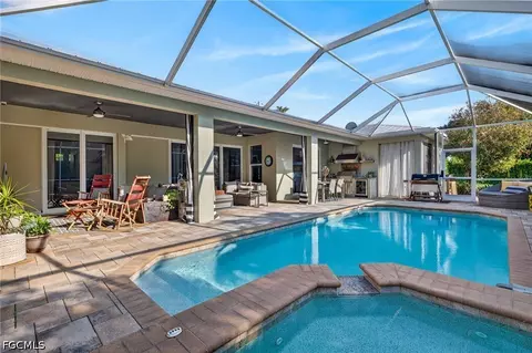 12251 Mcgregor Blvd, Fort Myers, FL 33919