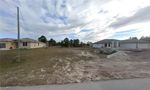 3503 26th St SW, Lehigh Acres, FL 33976