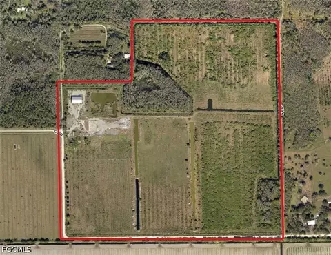 960 G Rd, Labelle, FL 33935