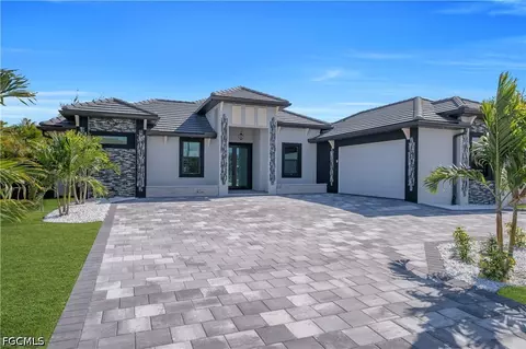 2304 SW 20th St, Cape Coral, FL 33991