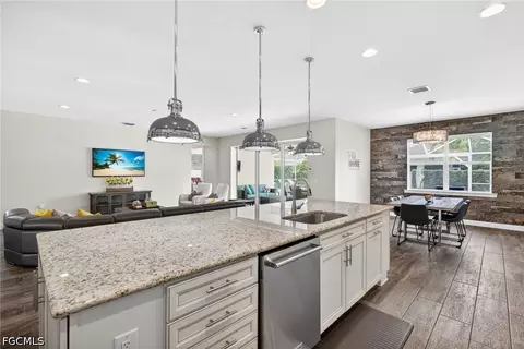 10582 Jackson Square Dr, Estero, FL 33928 photo 15