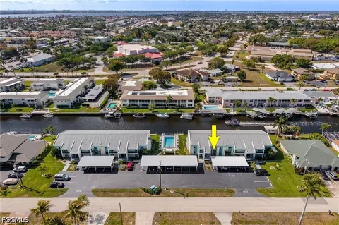 13 SE 40th St #2, Cape Coral, FL 33904