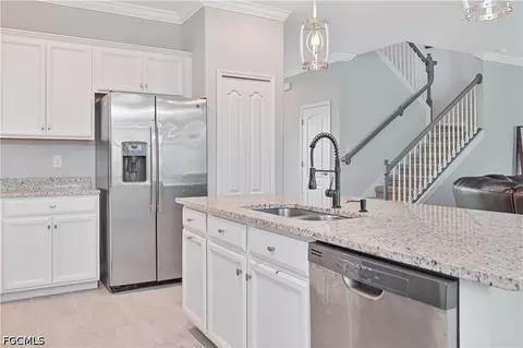 Kitchen - 19828 Beechcrest Pl, Estero, FL 33928 photo 4 of 6