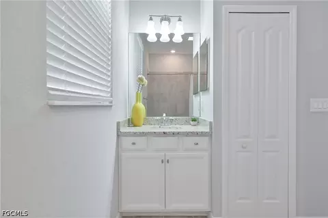 Bath - 19828 Beechcrest Pl, Estero, FL 33928 photo 2 of 5