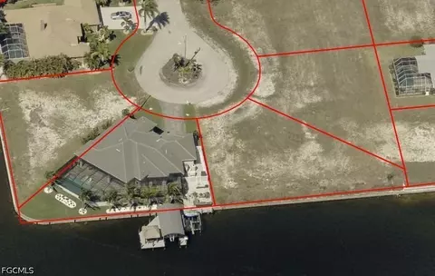 1003 NW 40th Pl, Cape Coral, FL 33993