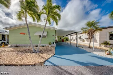 4955 Porky Ln, Saint James City, FL 33956