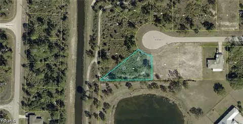 904 Gleason St, Lehigh Acres, FL 33974