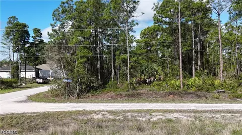 852 Gaylord Ave S, Lehigh Acres, FL 33974