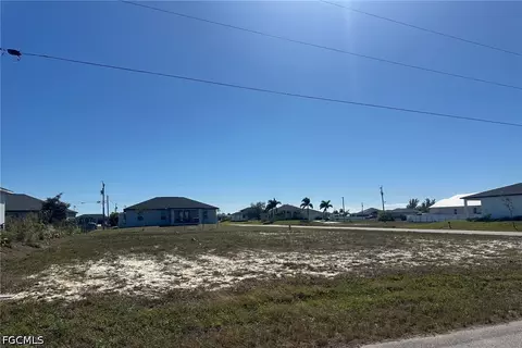 4314 NW 32nd Ln, Cape Coral, FL 33993