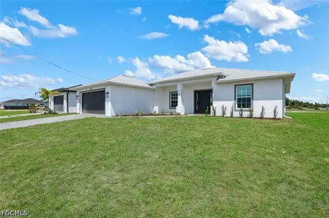 1517 NE 23rd St, Cape Coral, FL 33909