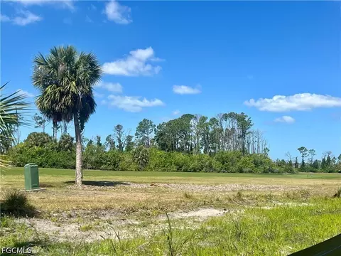 60 Pine Valley Ct, Rotonda West, FL 33947