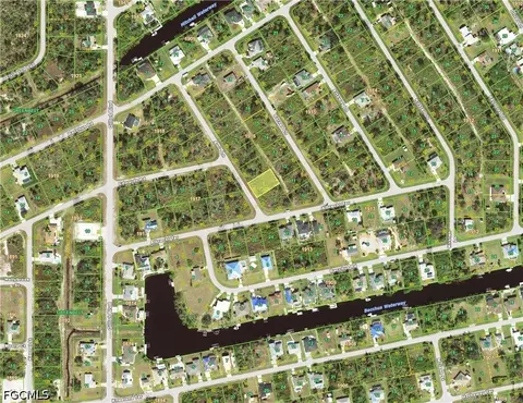4222 Amis Ln, Port Charlotte, FL 33981