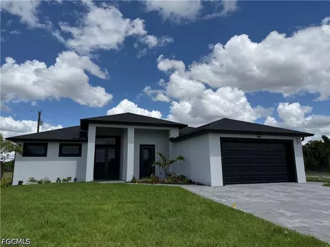 1117 NE 15th St, Cape Coral, FL 33909