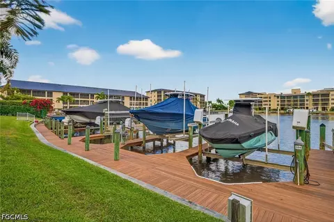 1755 Cape Coral Pkwy E #104, Cape Coral, FL 33904