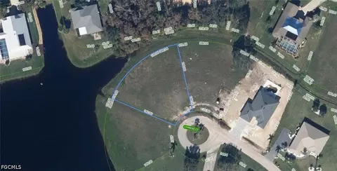 700 Cypress Ct, Sebring, FL 33876