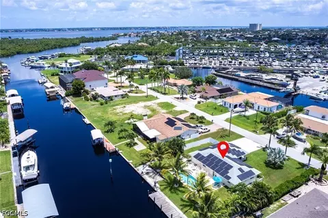 130 Placid Dr, Fort Myers, FL 33919