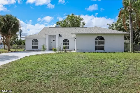 1208 SW 34th St, Cape Coral, FL 33914