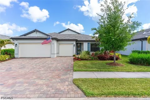 4057 E Hampton Cir, Alva, FL 33920