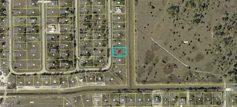 930 Ashley Oaks Dr, Lehigh Acres, FL 33974