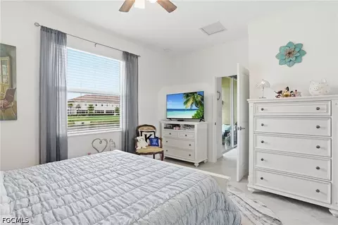 Bedroom - 2621 Vine Ave, Naples, FL 34120 photo 2 of 3