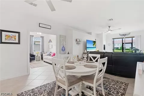 Dining - 2621 Vine Ave, Naples, FL 34120 photo 3 of 3