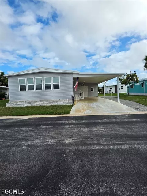 5 Hay St, Alva, FL 33920