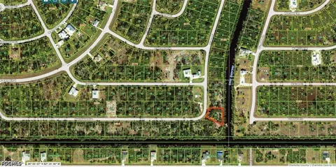 7508 Sioux St, Port Charlotte, FL 33981