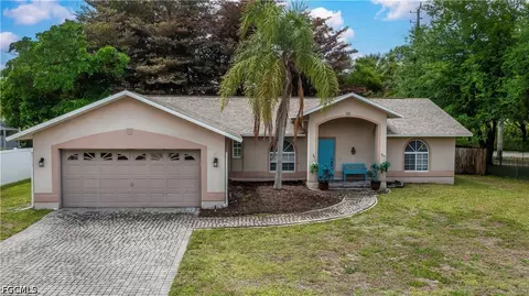 11640 Pine Hammock Cir, Fort Myers, FL 33919
