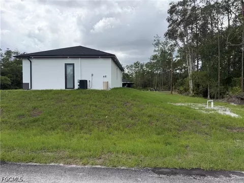 Exterior - 1607 E 14th St, Lehigh Acres, FL 33972 photo 1 of 1