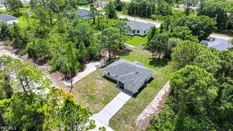 View/Area - 824 Carpenter St E, Lehigh Acres, FL 33974 photo 2 of 4