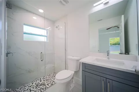 Bath - 824 Carpenter St E, Lehigh Acres, FL 33974 photo 1 of 3