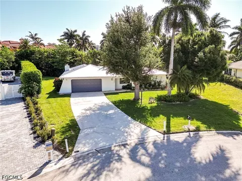 14958 Bonaire Cir, Fort Myers, FL 33908